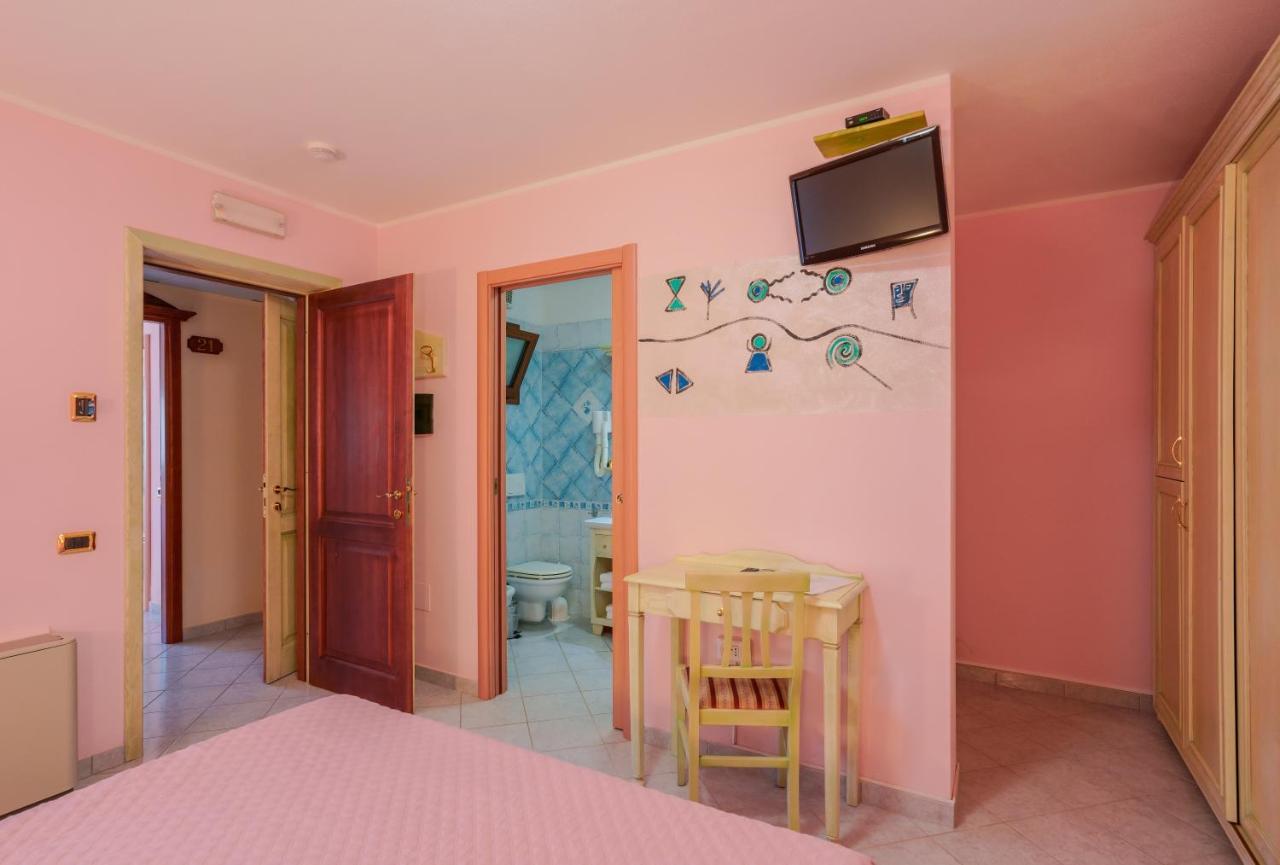 Solanas Hotel Solanas (Cagliari)